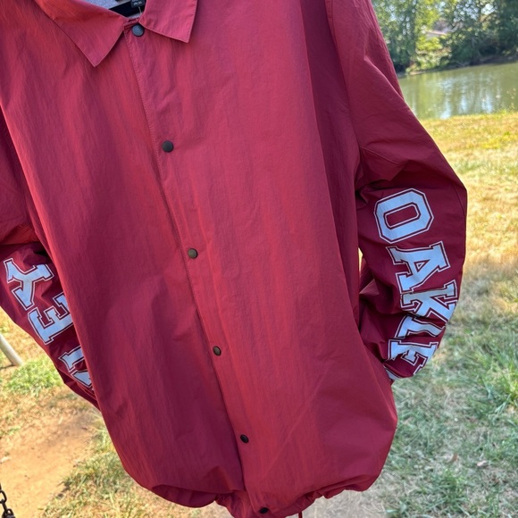 Oakley Jacket Mens XXL Nylon Icon Coach Sleeve Spellout Lightweight Buttons NEW - Picture 8 of 11